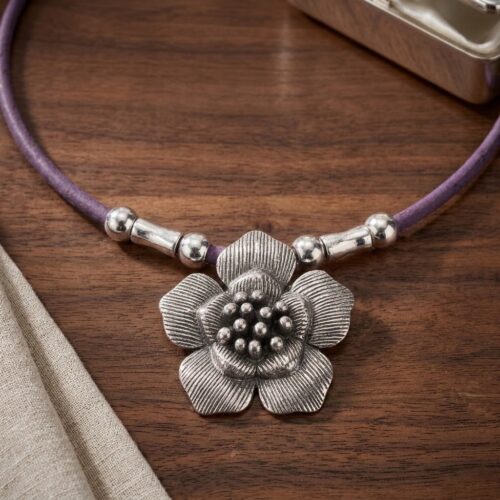 Collar Madeira morado